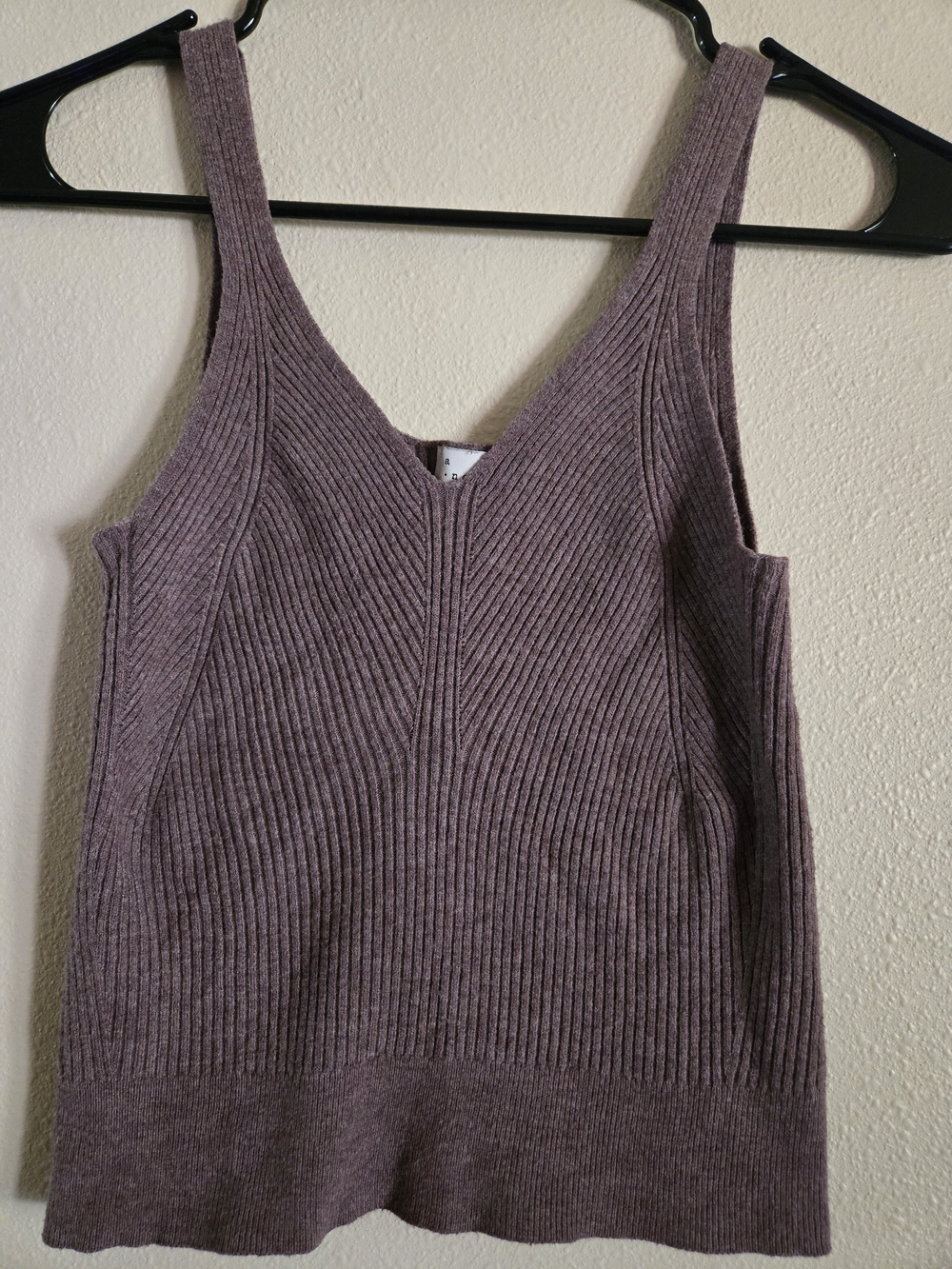 a new day Ribbed V-Neck Tank — Mauve Brown